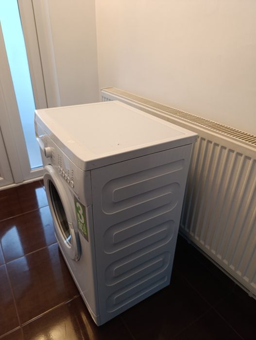 Mașină de spălat rufe Artic