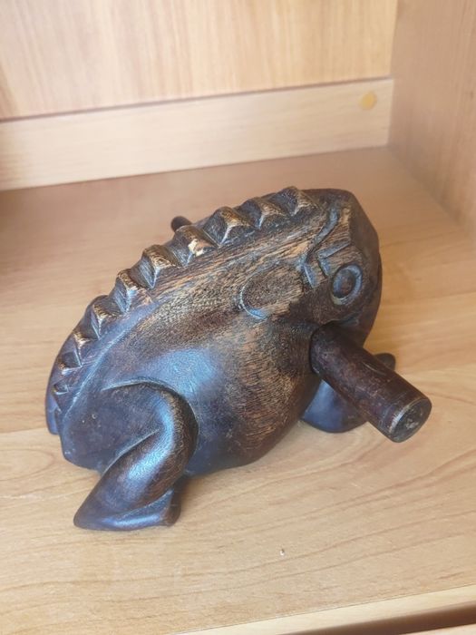 Дърворезба чукало