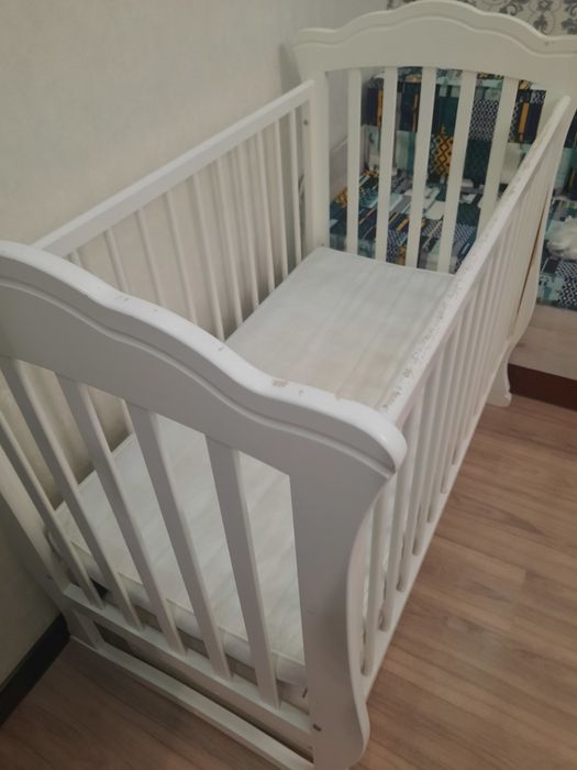 Кроватка детская