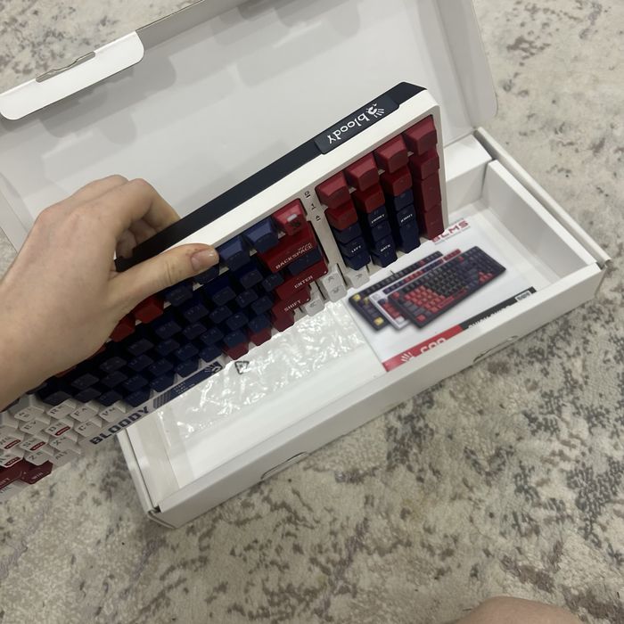 Клавиатура оригинал bloody mechanical switch