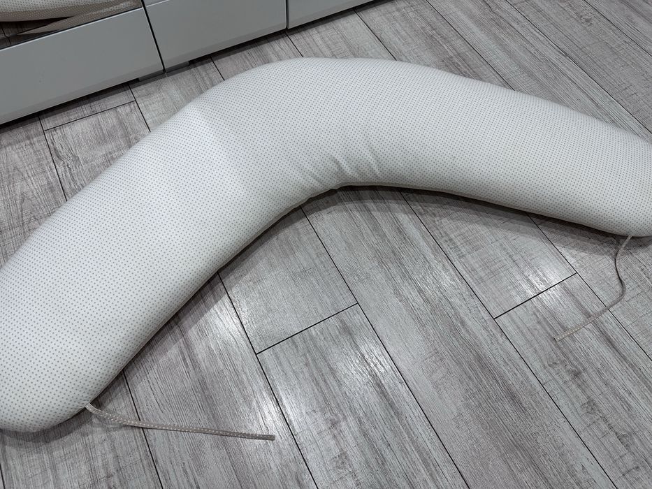 Възглавница за бременни и за кърмене