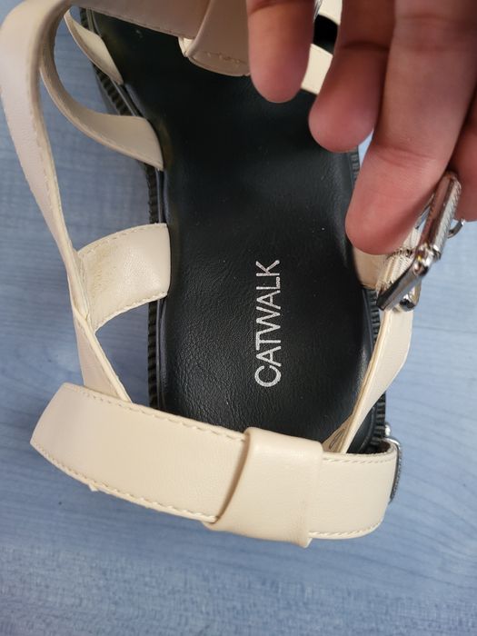 Sandale crem Catwalk 39