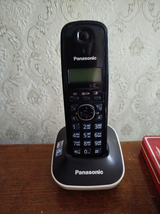 Домашний телефон