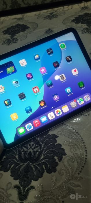 Ipad 11th generation/White