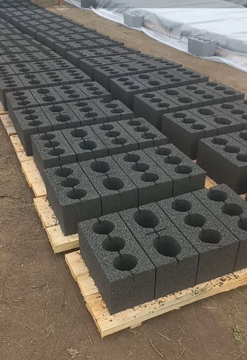 Шлакоблок  шлакоблок