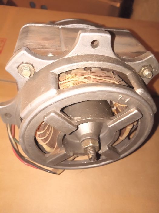 Продам электро матор