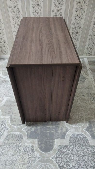 продам стол деревянный