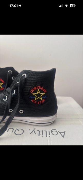 Converse purtate o singura data