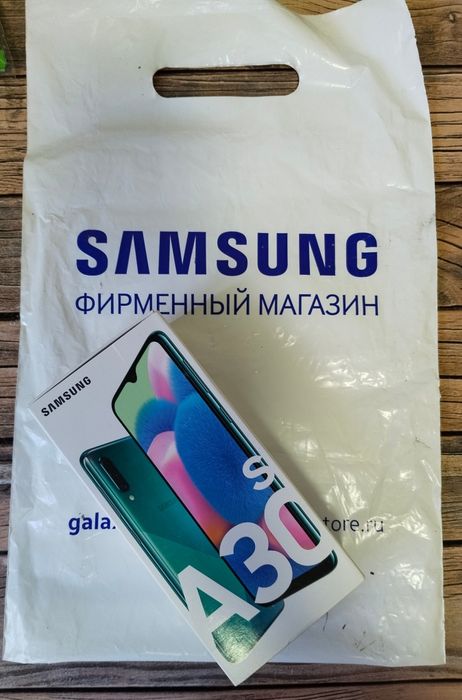 Телефон А30s Samsung