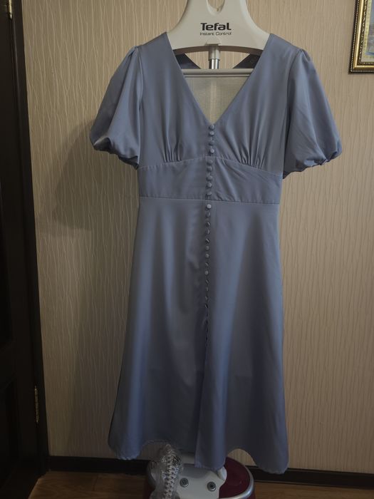 Платье от LICHI на 44-46 размер оригинал.