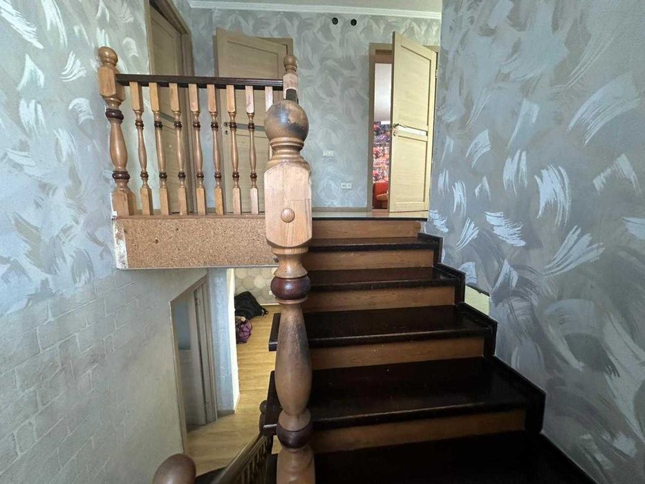 Продам дом (два таунхауса)