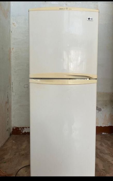 Продам холодильник LD