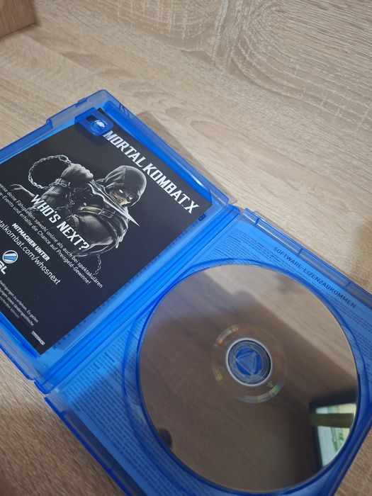 Продавам игри за плейстейшън 4