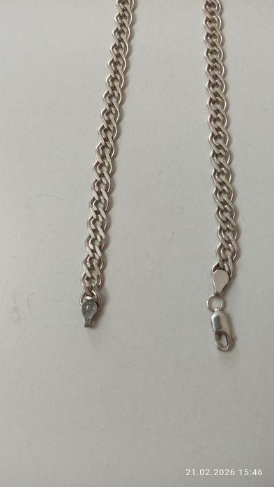 Цепочка серебро.