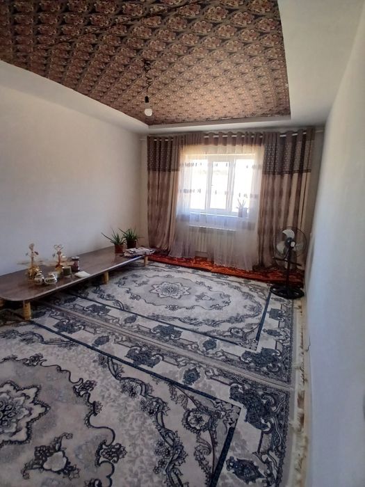 Tayyor uy joy sotiladi