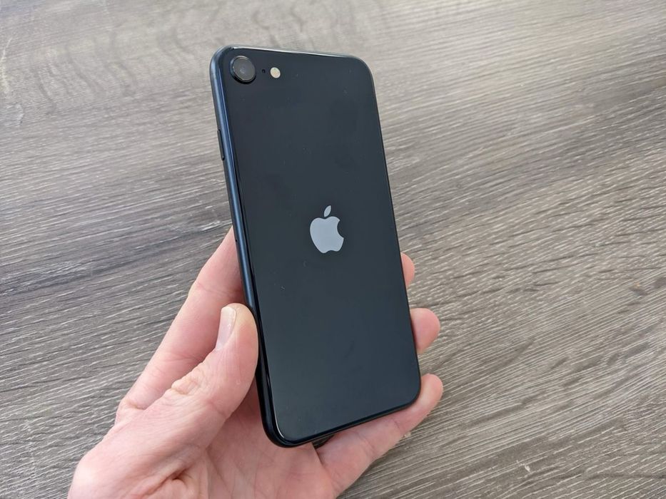 Iphone SE 2020 свой