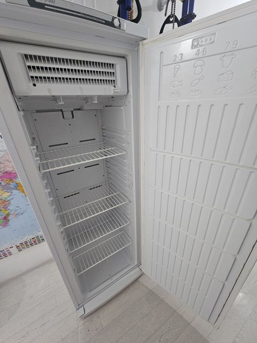 Морозильник indesit 60тыс