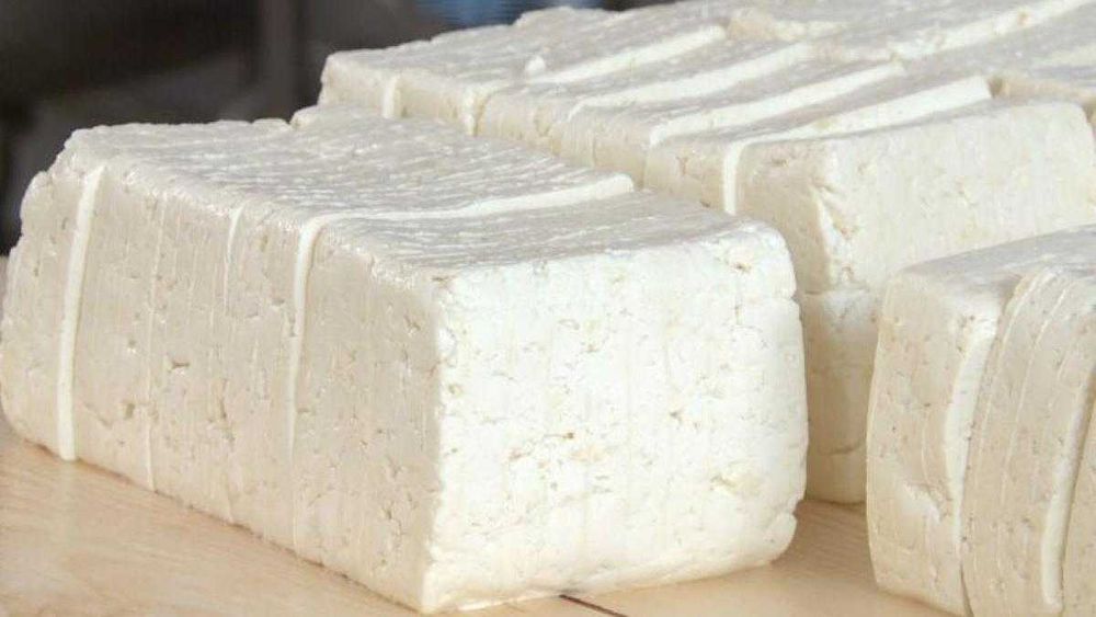 Branza de capra cu livrare