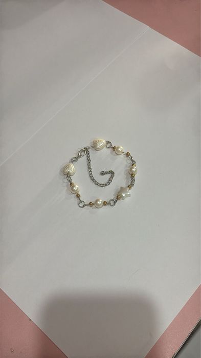 Продам браслетики