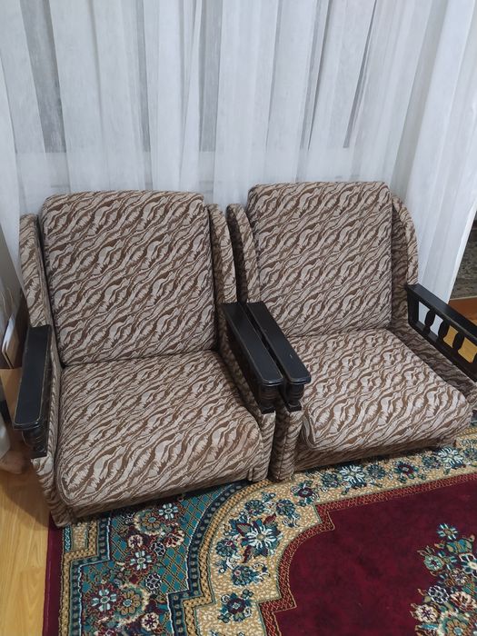 Комплект мягкой мебели (Диван и два кресла)