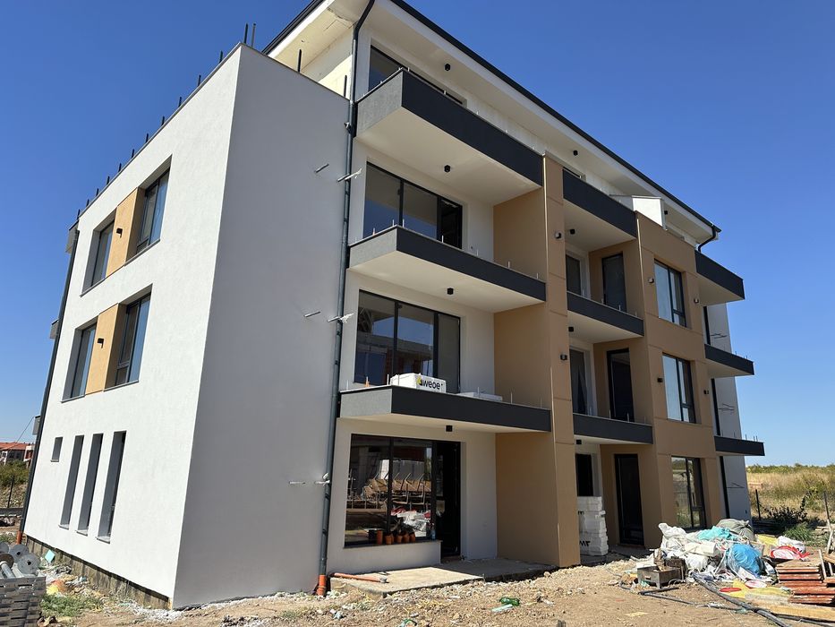 Продава се Двустаен апартамент в Асеновград - 110 кв.м за 710 €/кв.м - Снимка #1