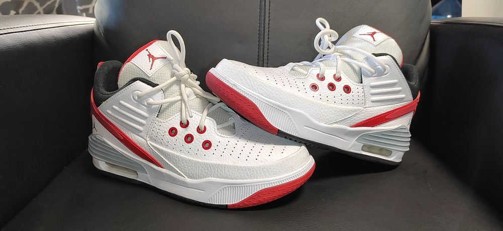 Nike Jordan Max Aura 4, номер 38,5