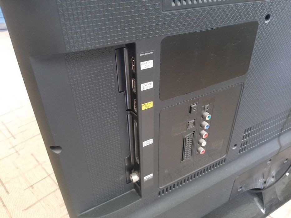 Телевизор Samsung 32"