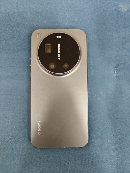 Vând Xiaomi 17 Ultra