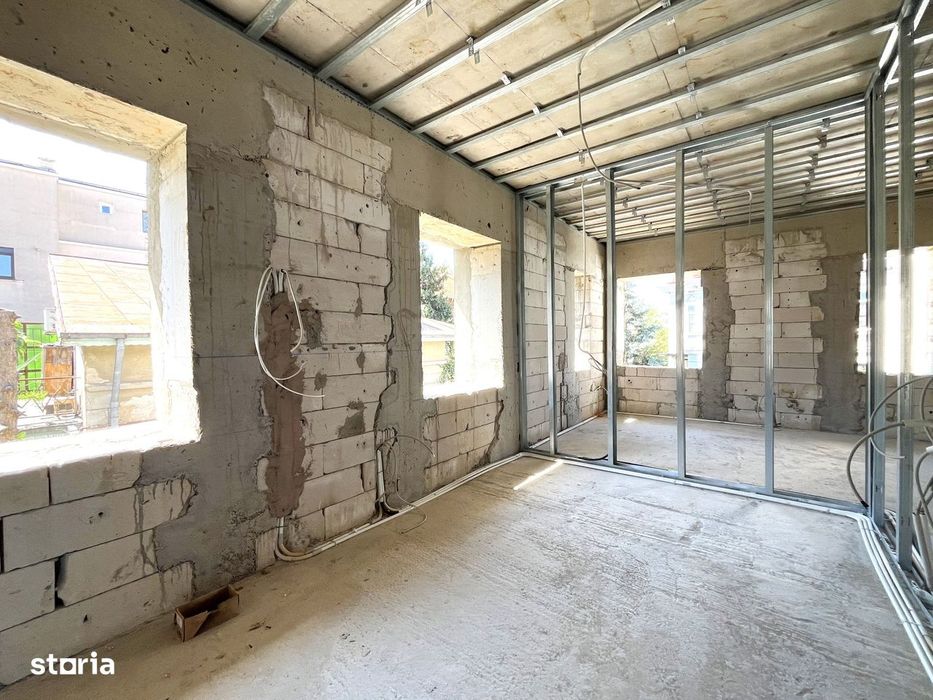 Vila Cu Autorizatie Activa || 4 Camere || La Gri || Dorobanti - Romana