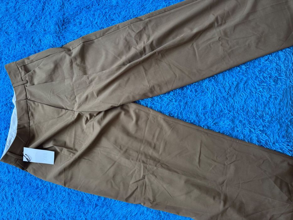 Дънки Zara с етикет