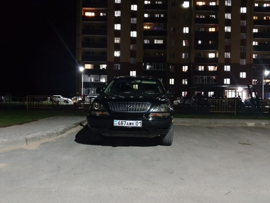 Срочно продам Лексус рх 300