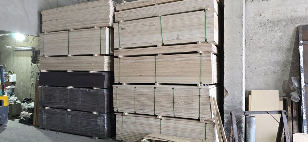 Продам фанеру 12мм береза