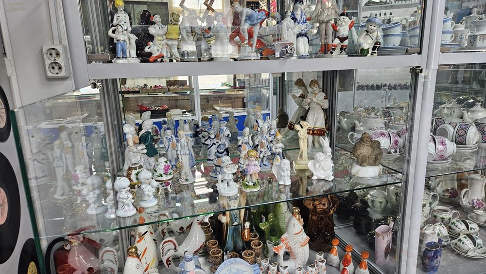 Продам фарфоровые статуэтки ссср