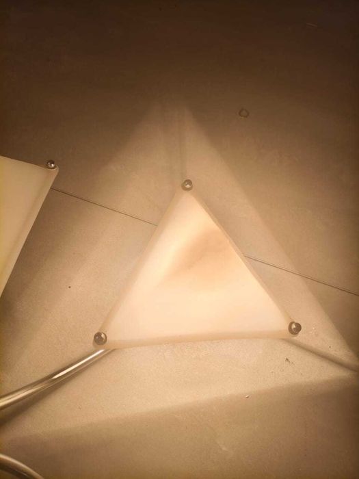 продам люстру 5 рожковую