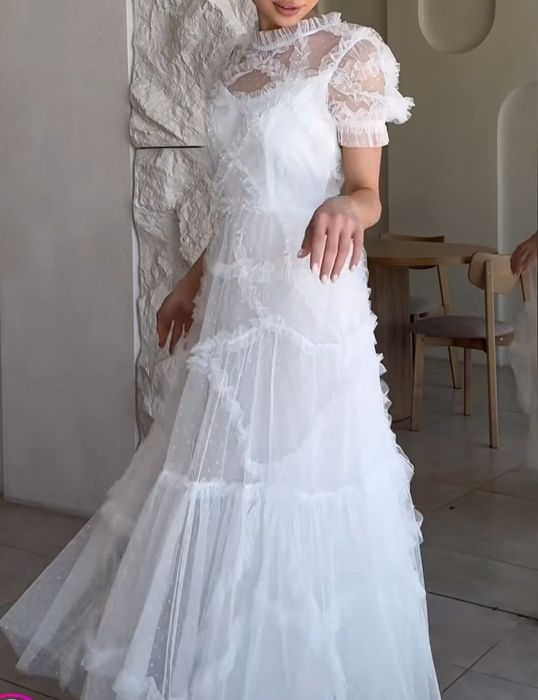 Продаю новое платье