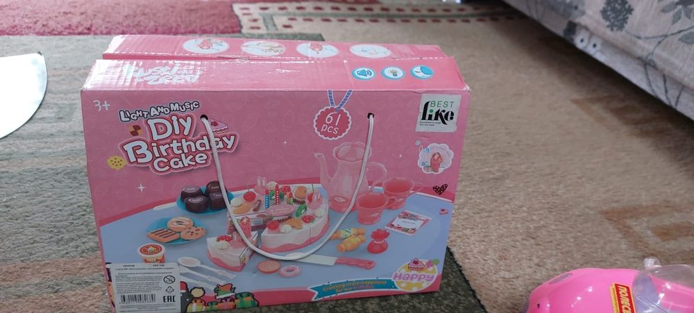 Продам игрушки разные