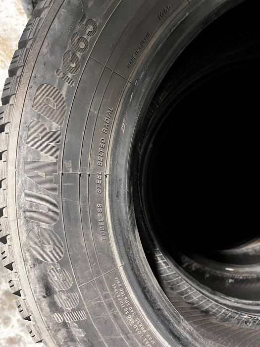 Продам комплект шин