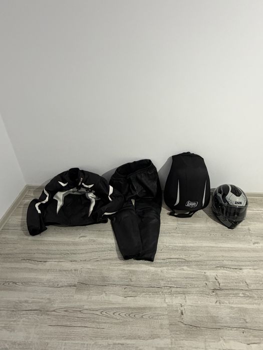 Echipament Moto(Geaca Held,Pantalonii Dainese,Ghiozdan Louis,Casca IXS