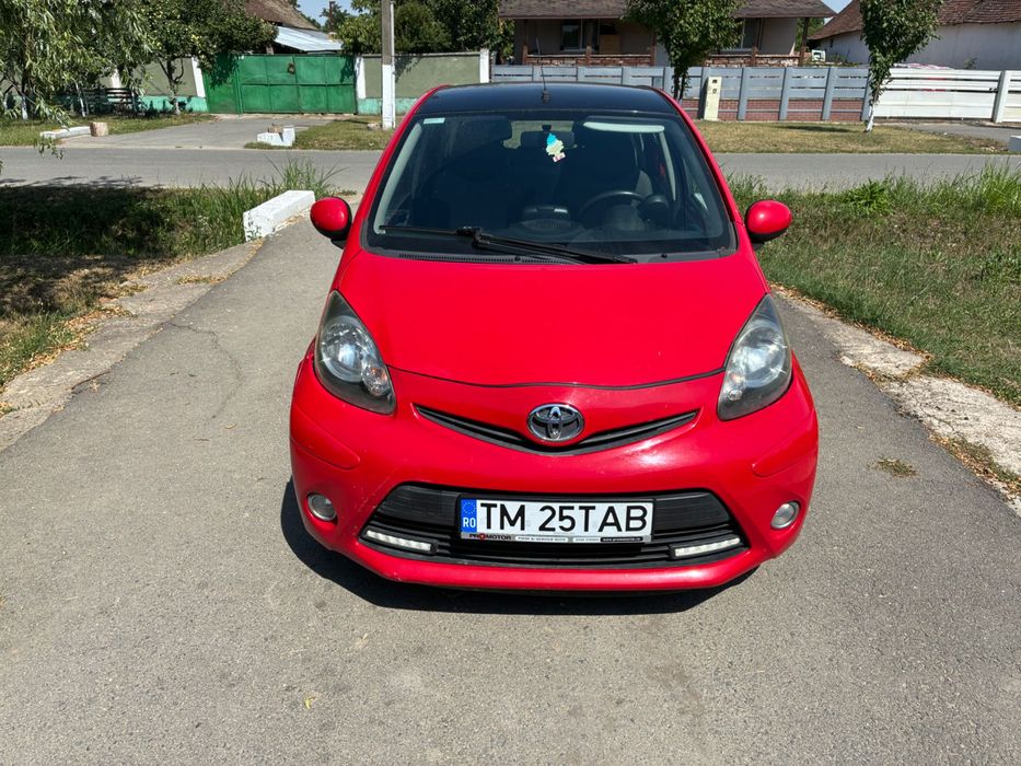 TOYOTA Aygo