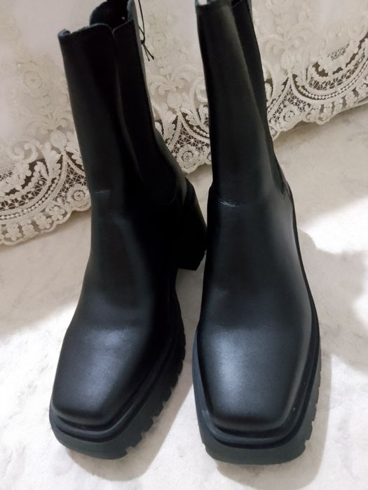 Боти Steve Madden  от естествена кожа номер 40