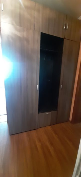 Шкаф для прихожей