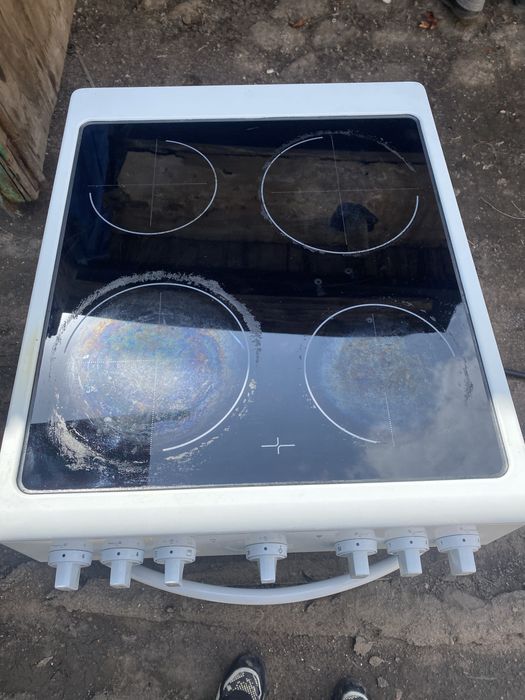 Электронная кухонная плита