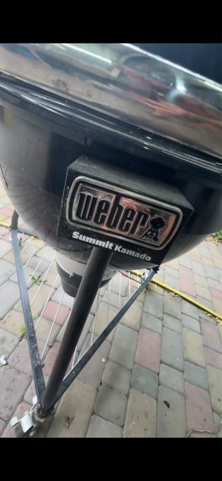 Гриль Weber Summit Kamado Е6