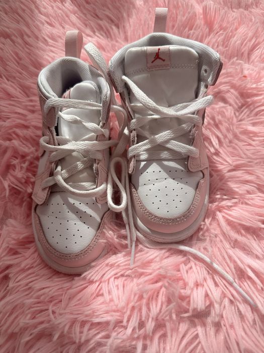 AIR JORDAN Air 1 Mid Детски Маратонки Розови