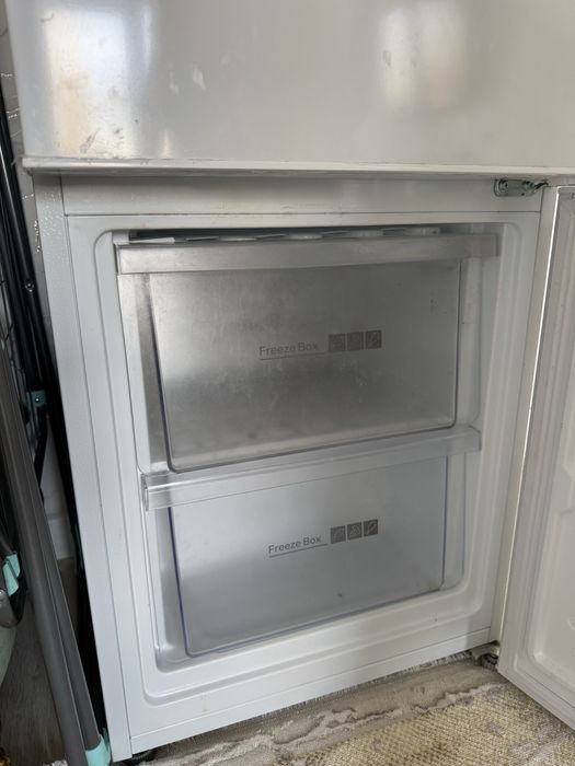 Холодильник марка: Almagreen