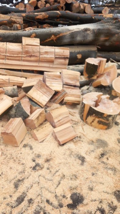 Vând Lemne de foc fag crepatura detali și comenzi la tel.