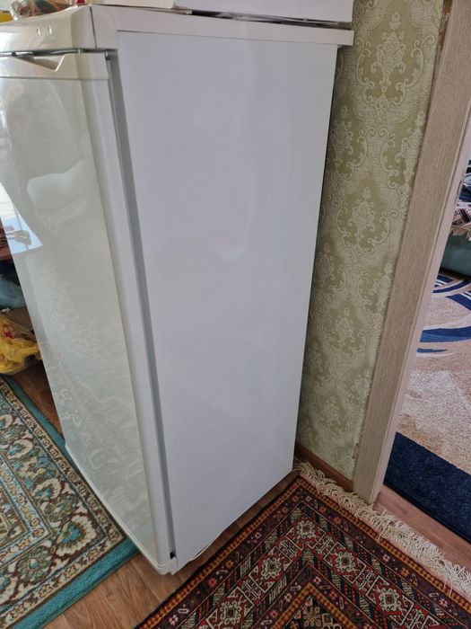 Продам Морозильник