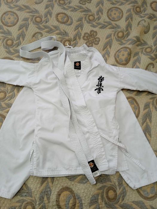 Форма карате, 10-11 лет