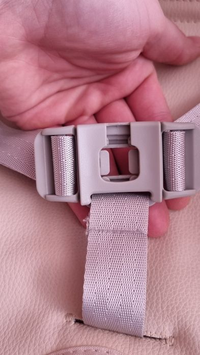 Столче за хранене и седалка за тоалетна чиния