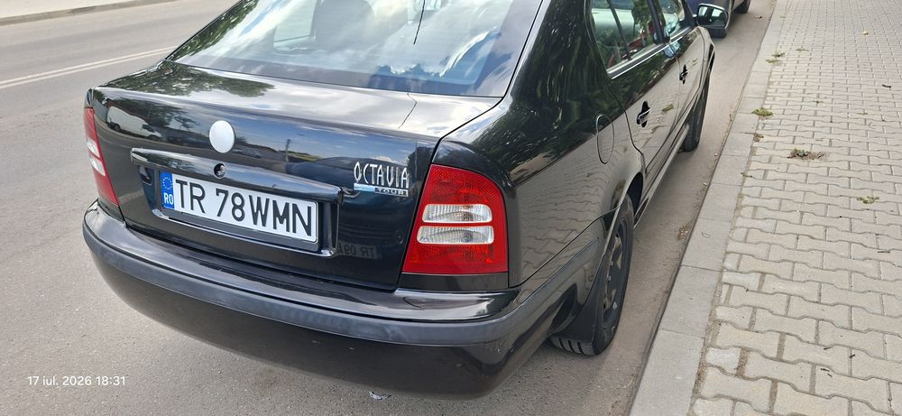 Skoda Tour  1.6 benzină
